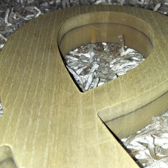 Wall decor - & - Picture 7 of 11